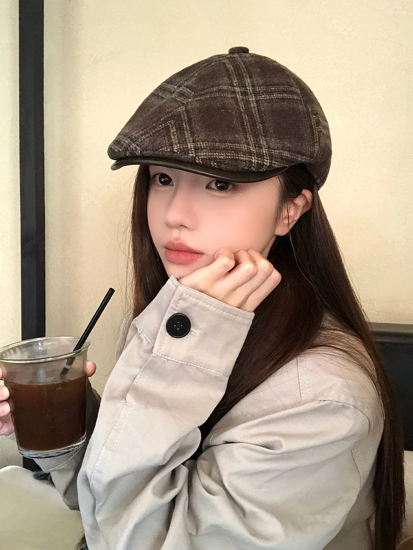 Retro British Style Checkered Woolen Forward Cap Women's Fashionable Versatile Face Slimming Newsboy Artist Hat Spring Autumn