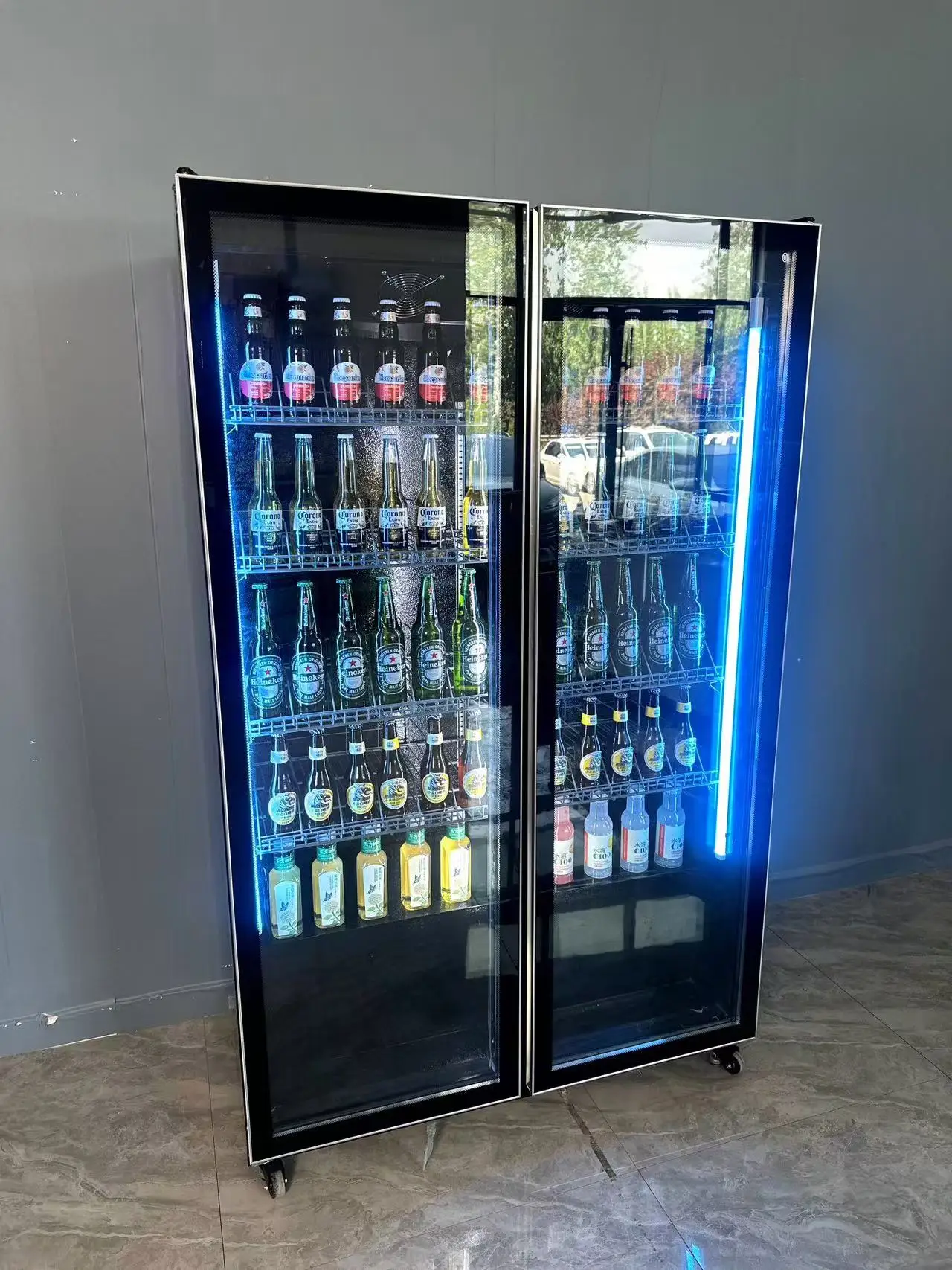 Black Color Bar Cooler Vertical Glass Door Display Refrigerator for drinks