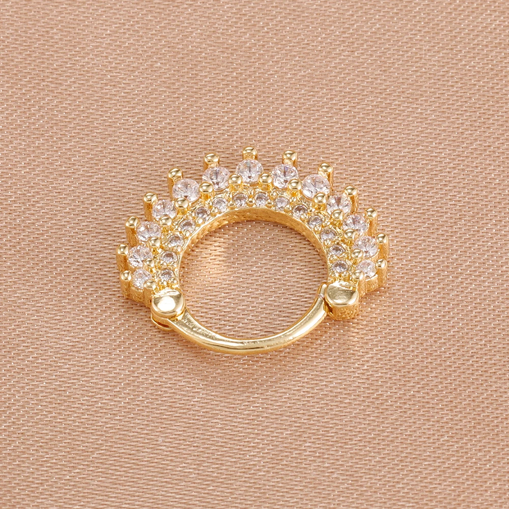 1PC Exquisite Elegante Runde Creolen Krone Design Mehrfarbige Zirkon Ohrringe Mode Damen Luxus Piercing Schmuck Geschenke