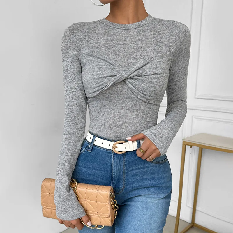 

Autumn Commuting And Leisure Versatile Twisted Solid Color Long Sleeved Close Fitting T-Shirt Inner Layer