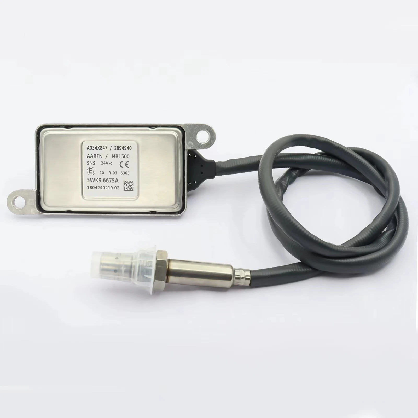 

Applicable to CUMMINS nitrogen oxygen sensor 5WK96675A 2894940 2871979 4984577 4954222 1705572