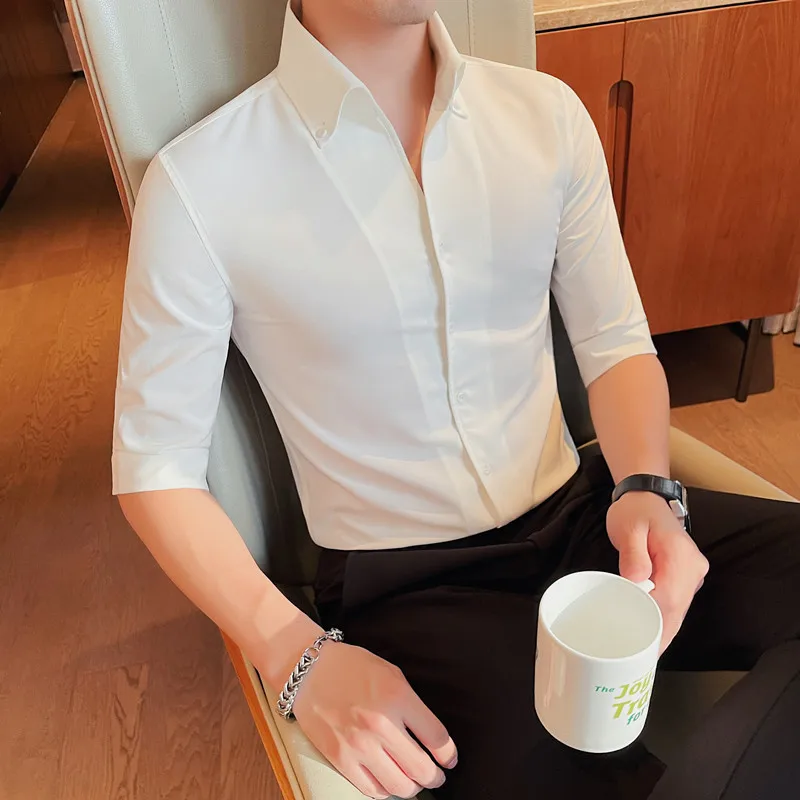 

Summer new V-neckline handsome mid-sleeve shirt, high-end quality men's five-sleeve slim shirt