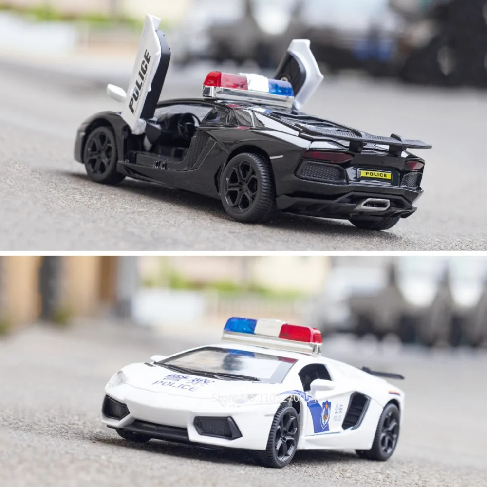 1/32 LP740 Car Model Toy Diecast Alloy Police Cars Sound Light Pull Back Door Can Opened High Simulation Toys Kids Festival Gift