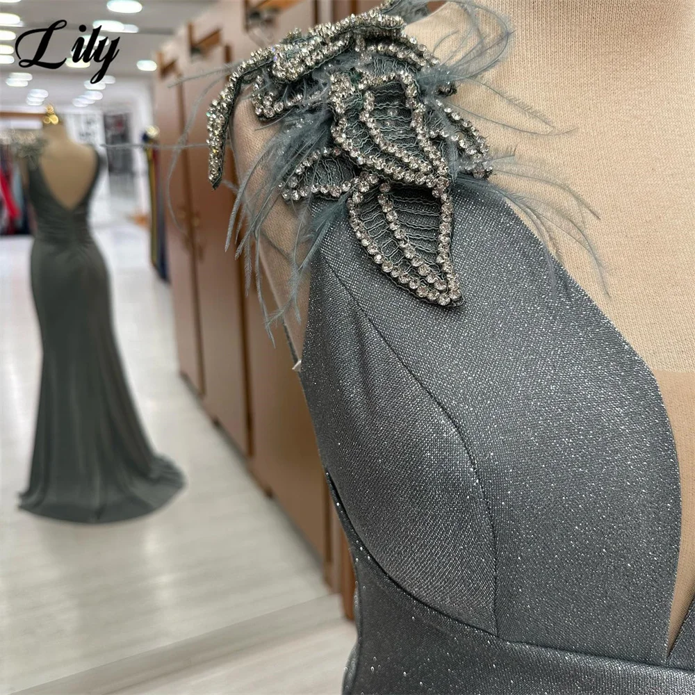 Lily Grey Prom Dresses V-Neck Evening Dress Glitter Mermaid Open Back Party Dress With Feathers Tank Crystal Sleeveless 프롬드레스