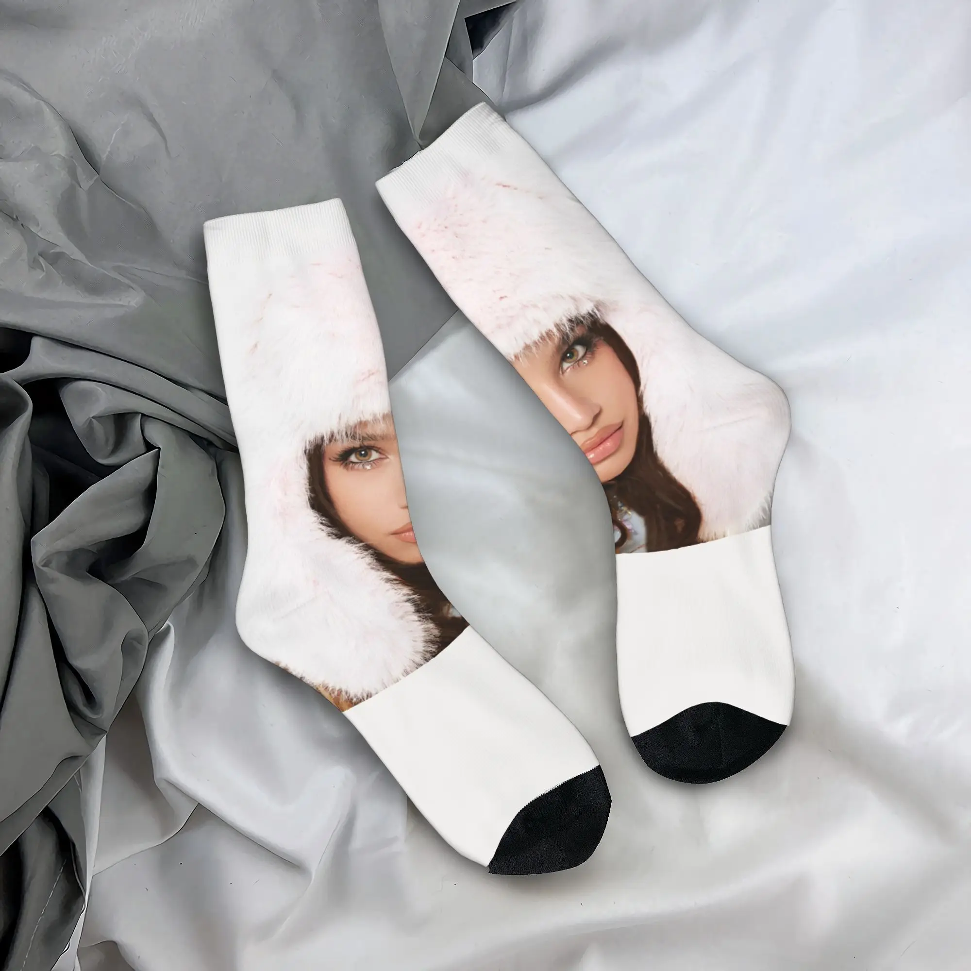 Men Women Cool Singer Emilia Mernes Socks Breathable Fashion Emilia Mp3 Album Socks Suprise Gift Idea