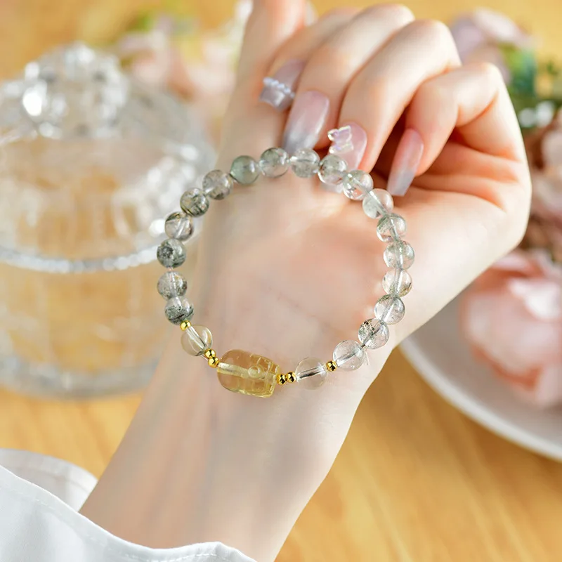 

Natural Green Phantom Yellow Pixiu Niche Design Women'S Bracelet