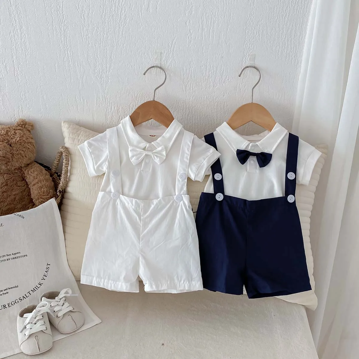 Summer Short-sleeves Baby Boys Gentleman Suit + Bow Tie 0-2 Years Old Newborn Cotton Four Colors Sets