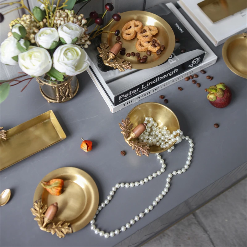 Brass Storage Tray Acorn Home Desktop Fruit Plate Elegant Dish Bowl Decorative Utensils Ornaments Jewelry Storager Organizer