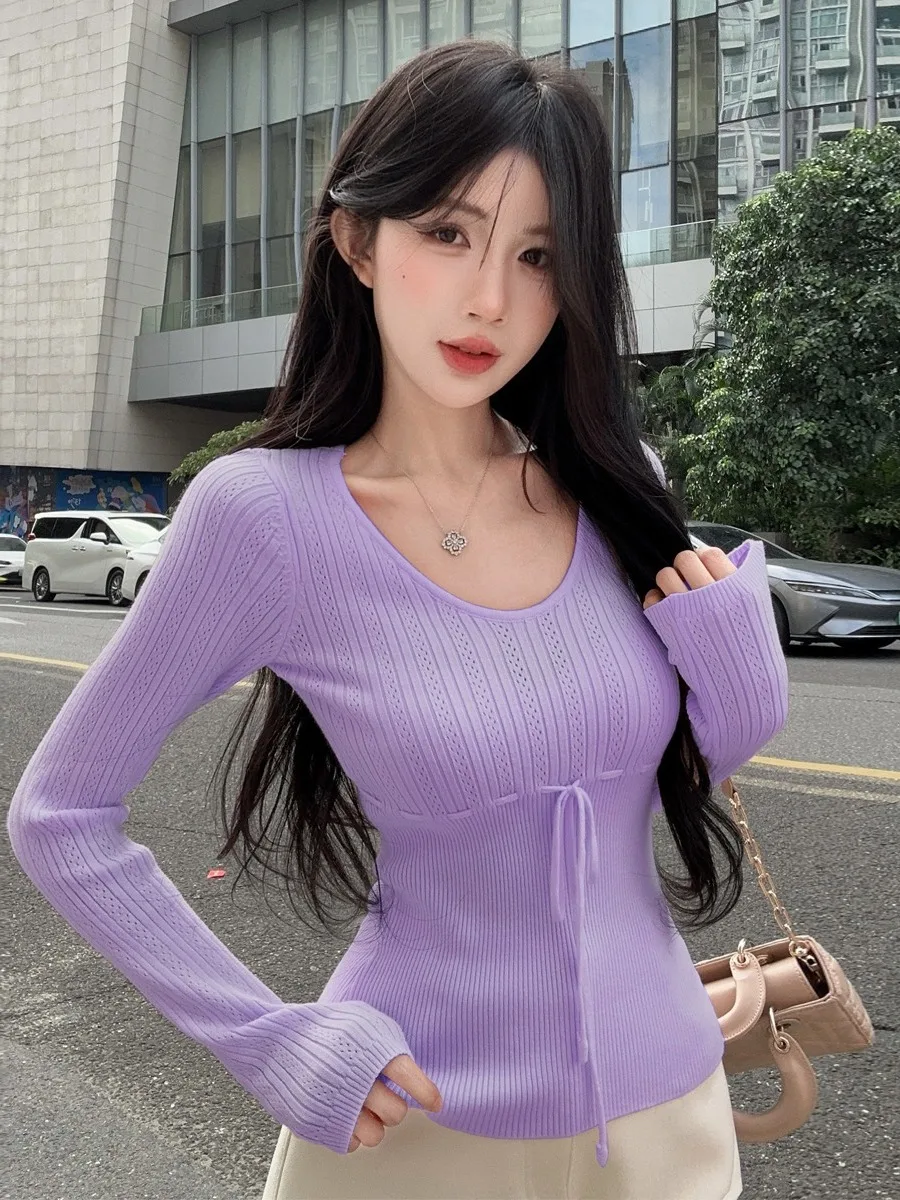 

Sexy Pure Desire Knitted Long Sve U-Ne Base T-irt Design Sense Waist-Cinching Slimming Color Top for Women