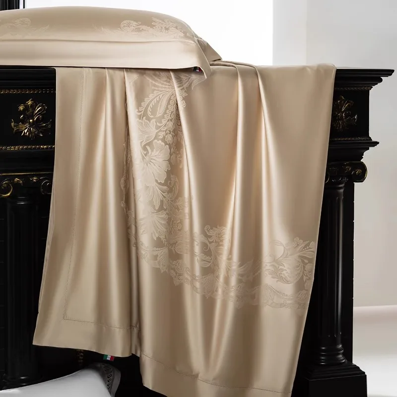Simple luxury cotton color-woven jacquard custom-woven four-piece set of punched flying edge solid color seven-star hotel
