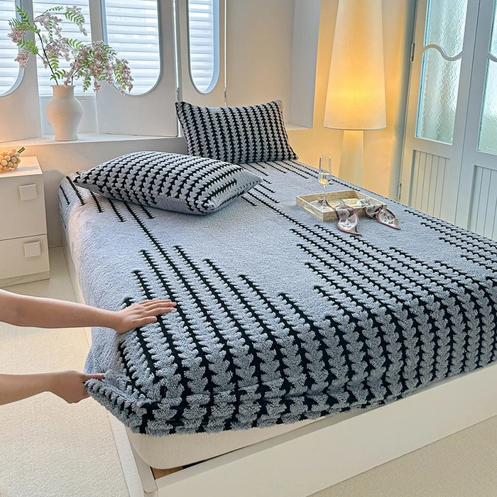 

Фланелевая флисовая простыня на зиму, одинарный/королевский/королевский размер, однотонная теплая простыня, толстая защита для матраса для двухместного использования