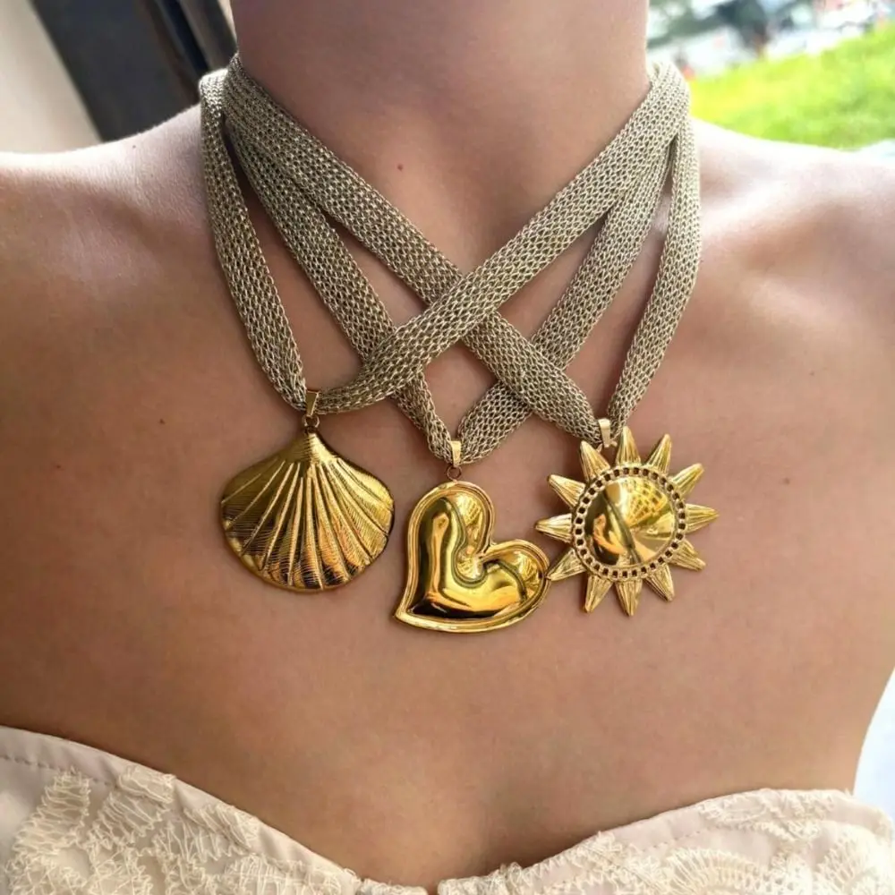 سلسلة مجوهرات من الفولاذ المقاوم للصدأ مطلية بالذهب تصميم مبالغ فيه على شكل قلب محارة شل قلادة الشمس قلادة مجوهرات نسائية