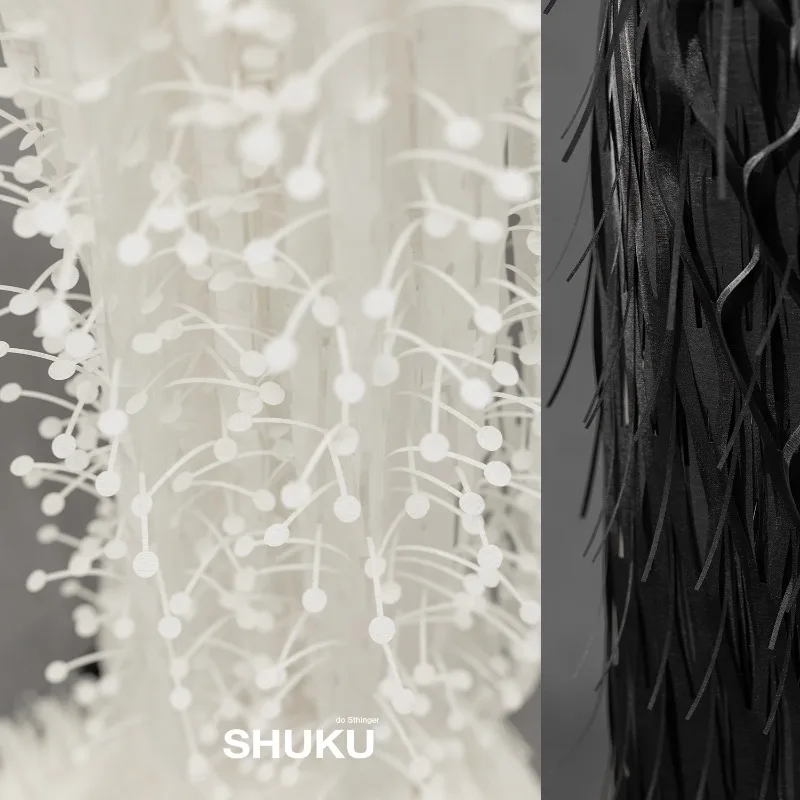 

Глянцевая мягкая тонкая ткань с кисточками и имитацией перьев для воздухочувствительной резки, дизайнерское шитье своими руками по метрам, тканевый материал