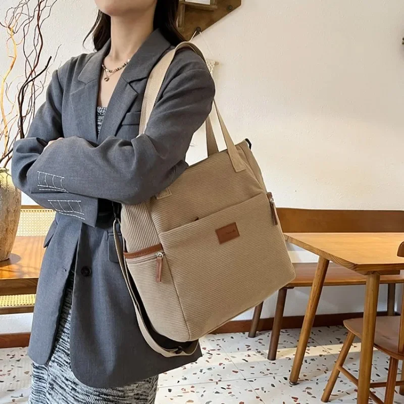 

Trendy Messenger Bag For Ladies From Luxury Brand Famous Designer - Elegant Leather Shoulder Handbags Women