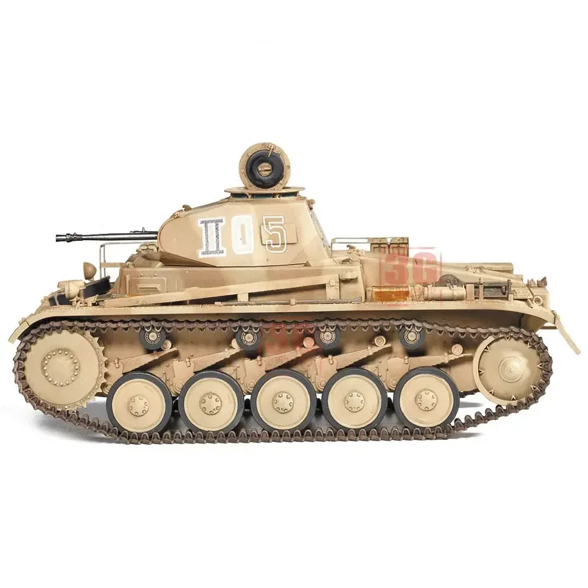 Modèle d'assemblage de l'Académie 1/35 13535 Panzer II Ausf. Kit de modèle de char au champ de bataille F de l'Afrique du Nord