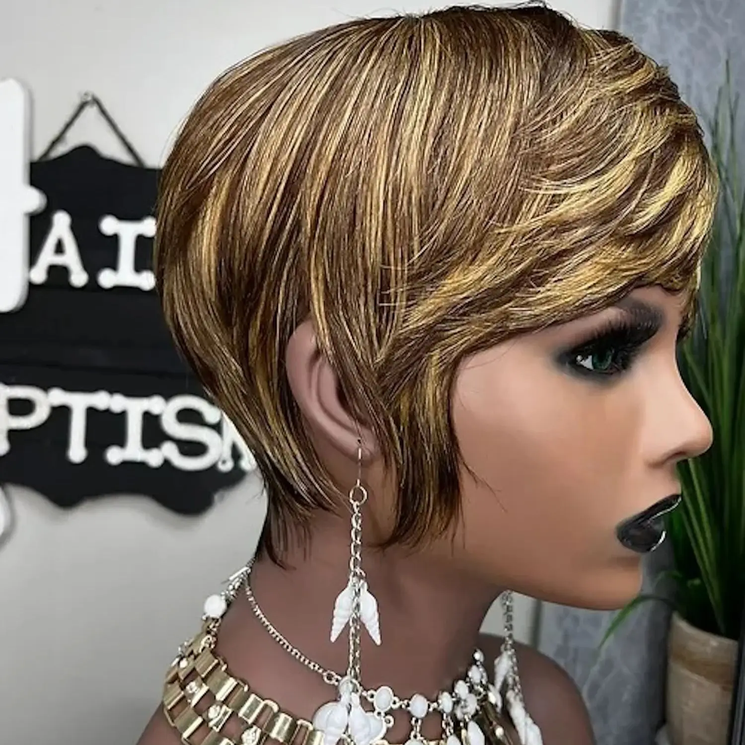 CUZ of HAIR Ombre Dark Brown Honey Blonde Highlight Synthetic Short Straight Pixie Cut Hair Bob Wigs With Bangs For Black Woman