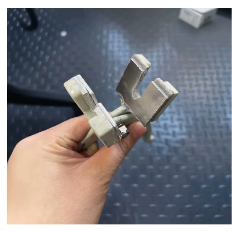 Suitable for 9.5mm Skeleton Doll Disassembly Special Tool Pliers