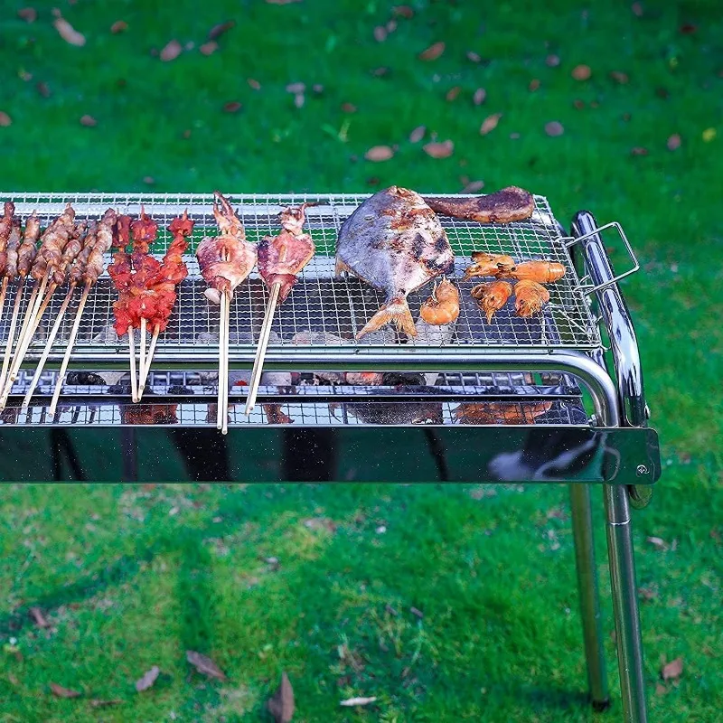 Folding Portable Barbecue Charcoal Grill Stainless Steel Barbecue Tool Suitable for Outdoor Cooking Camping Picnicking Beach