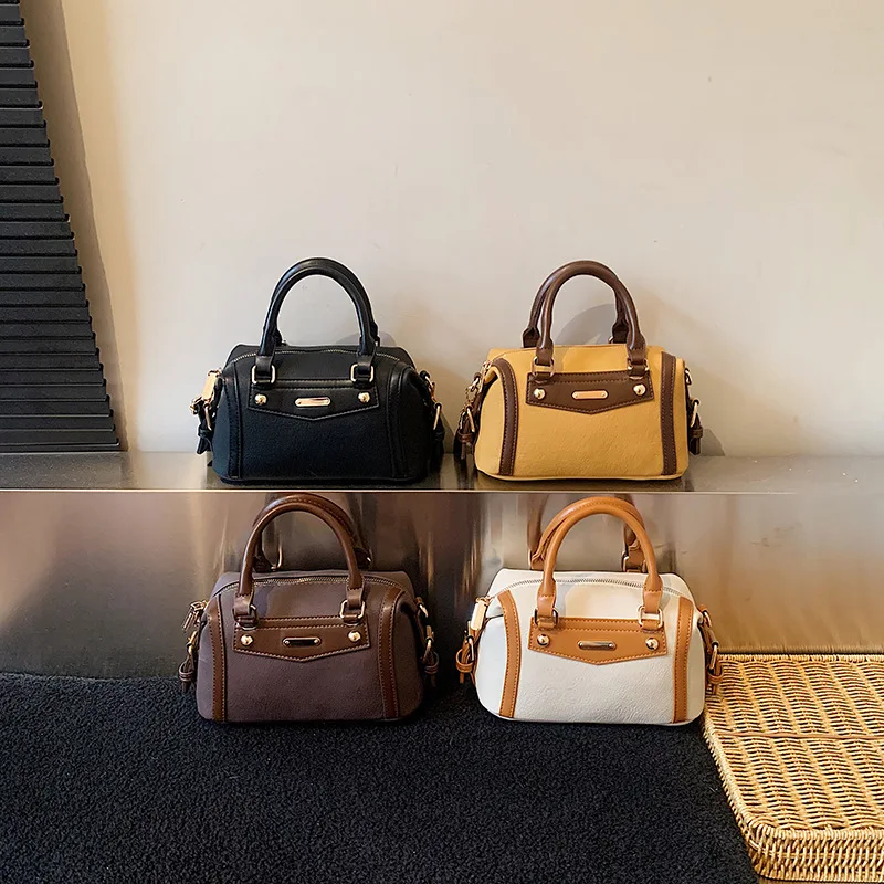 

Новая высококачественная женская сумка-мессенджер 2026 года: модный универсальный дизайн для повседневного использования