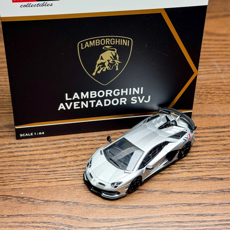 hh-1-64-aventador-svj-silver-alloy-miniature-replica-car-model-collection-decoration-item-new-arrival-in-stock