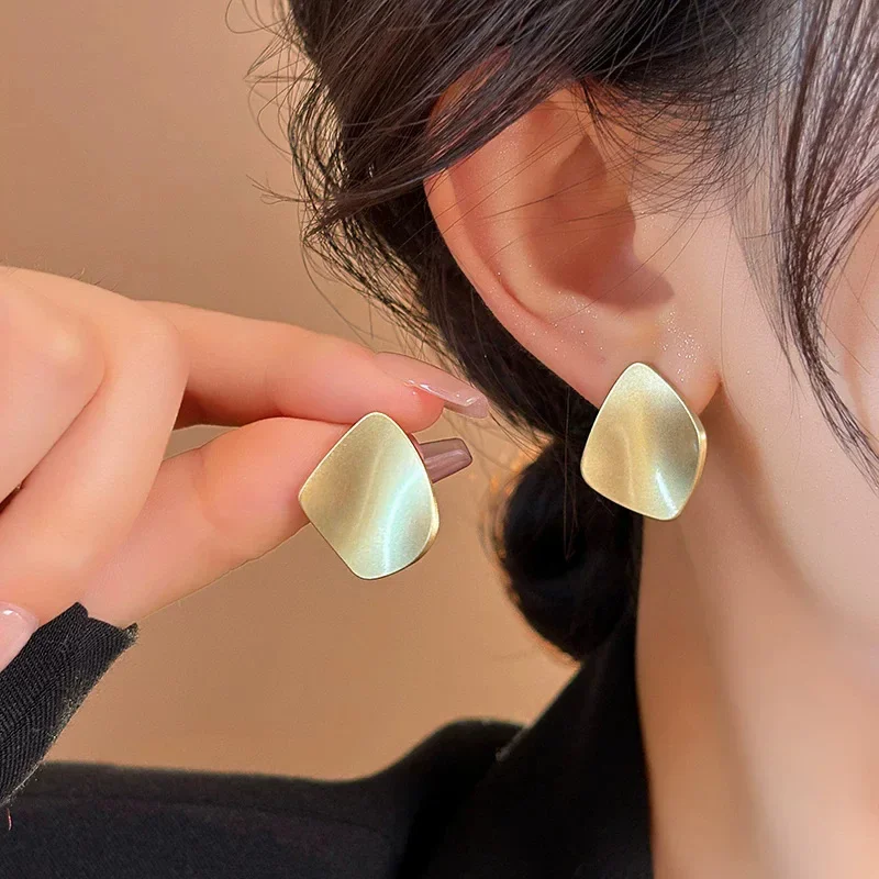 Trendy Gold Square Earrings Matte Metal Block With Minimalist Look Statement Jewelry Accessories For Women Evening Holiday