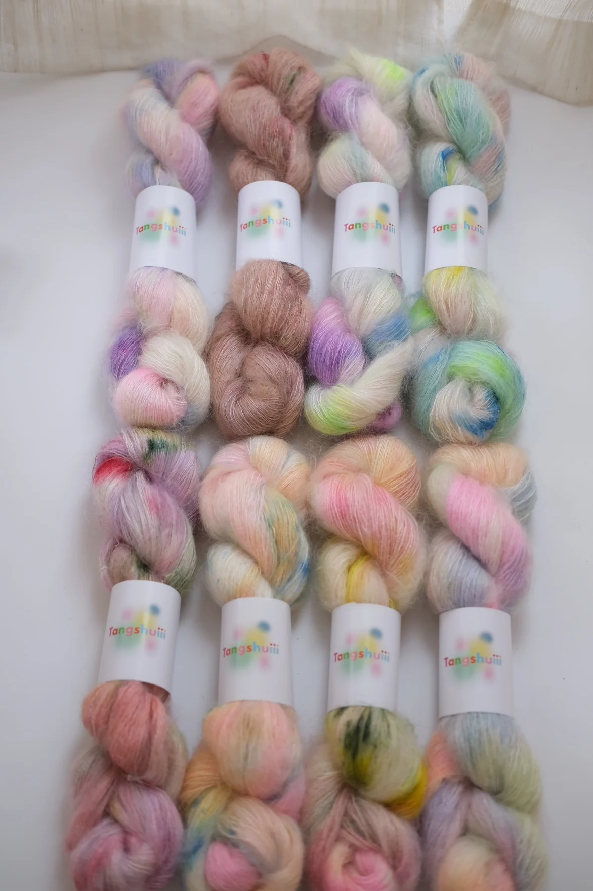 

Tangshuiii | 65% juvenile mohair 35% silk hand-dyed thread stick crochet thread 50g/twisted hand-woven