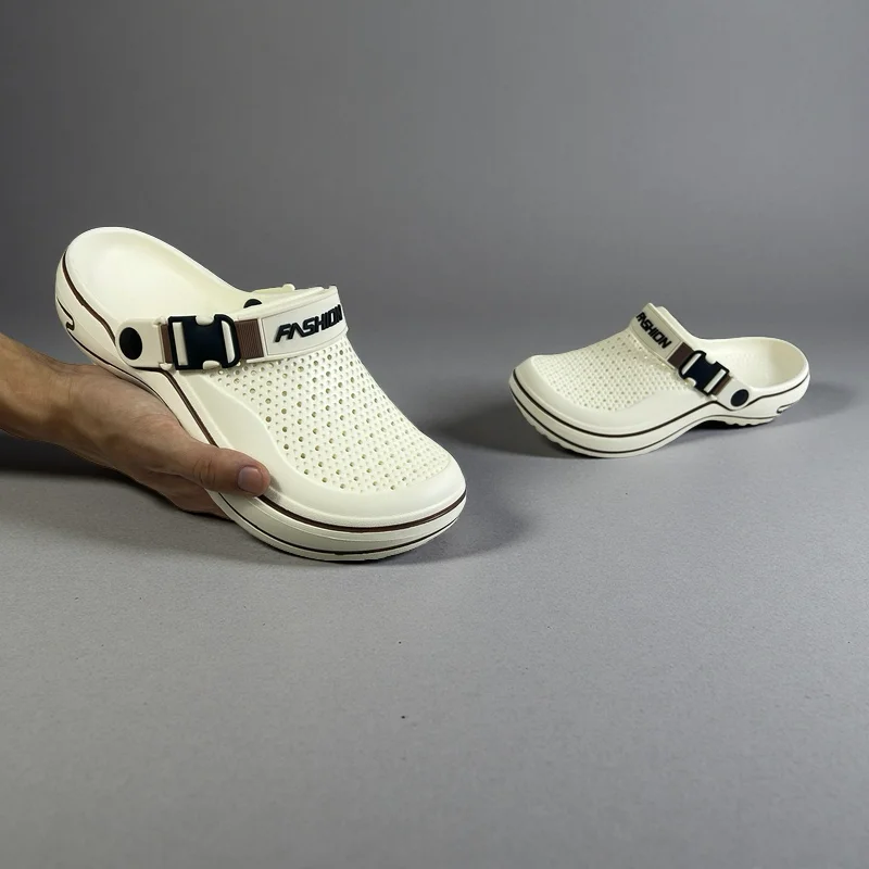 通気性の良いパンチング加工を施したメンズ用穴あきシューズ。軽 - Men'S Fashion News のレビューと価格