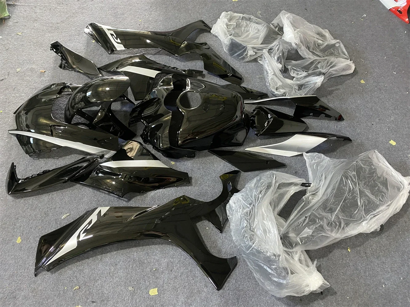Custom Design Fairing Kits for 2020 2021 2022 2023 YZF R1 Yamaha YZFR1 20 21 22 23 ABS Mold Motorcycle Bodywork