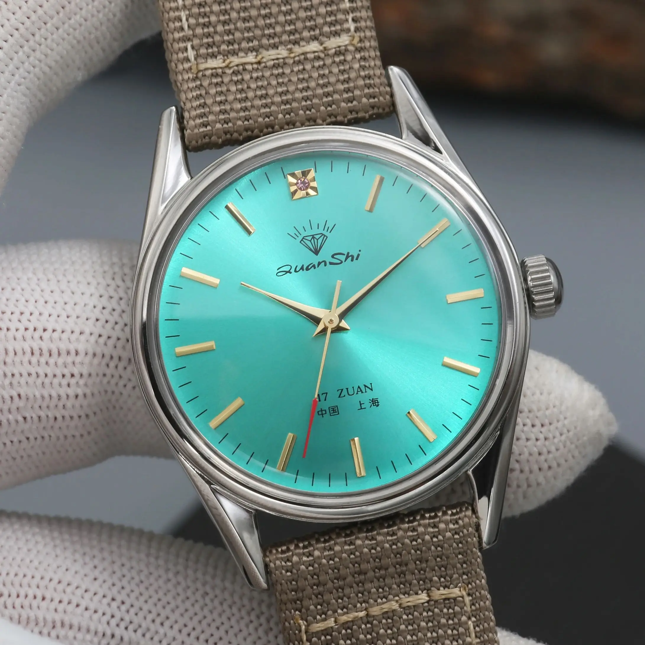 

Shanghai mechanical watch, manually wound, retro style, decorated with 17 diamonds, fashionable men's wristwatch, men's watch