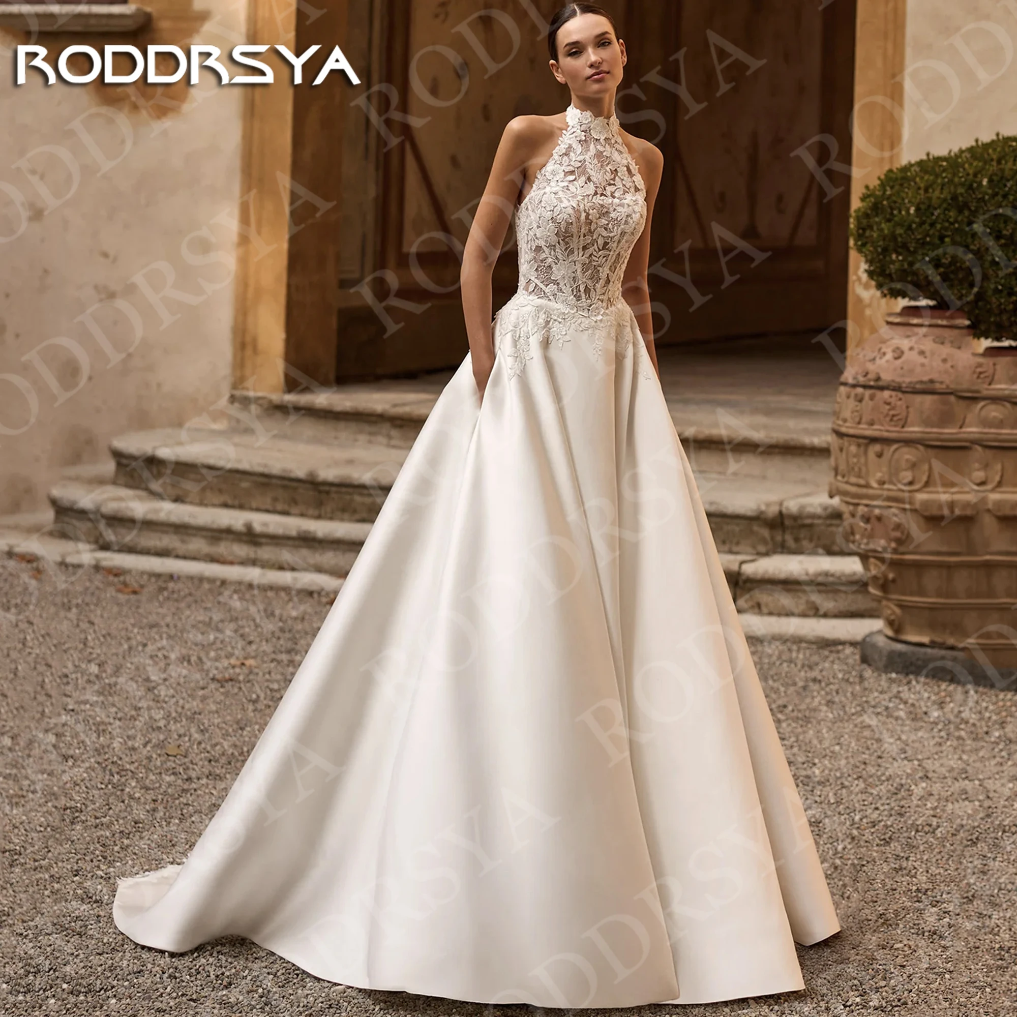 

RODDRSYA Halter Neck A Line Wedding Dress Satin Backless Lace Applique Bridal Dresses with Pockets Customized vestidos novia