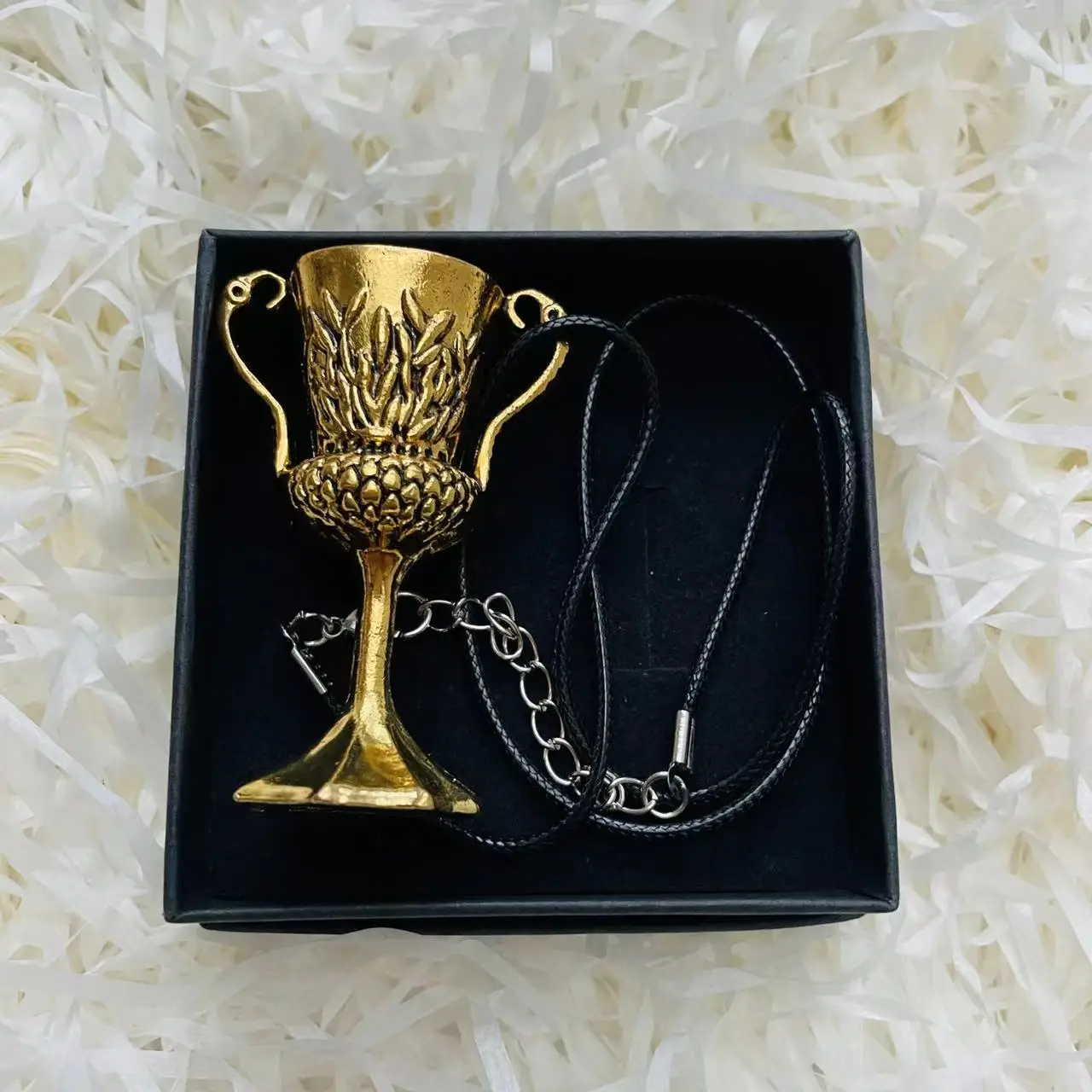 Magic World Cos Prop Golden Cup Pendant Necklace Cup Gift Box or Sack 2PCS Set Easter Halloween Christmas Thanksgiving Gift