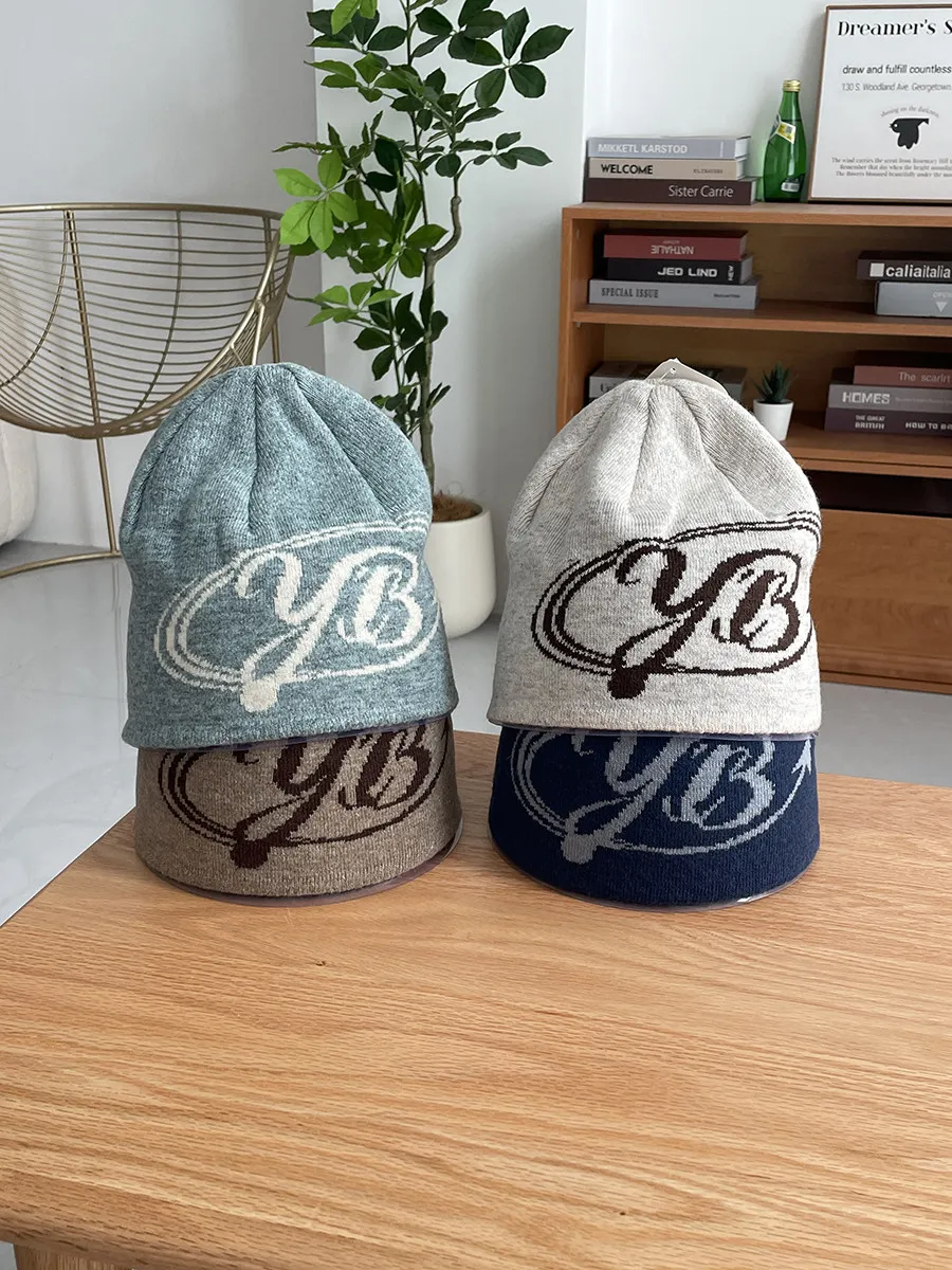 gorro-de-malha-jacquard-com-padrao-de-letras-vintage-–-chapeu-de-la-com-protecao-para-as-orelhas-ideal-para-o-outono-inverno-e-para-atividades-ao-ar-livre-em-climas-frios-–-modelo-moderno-para-homens