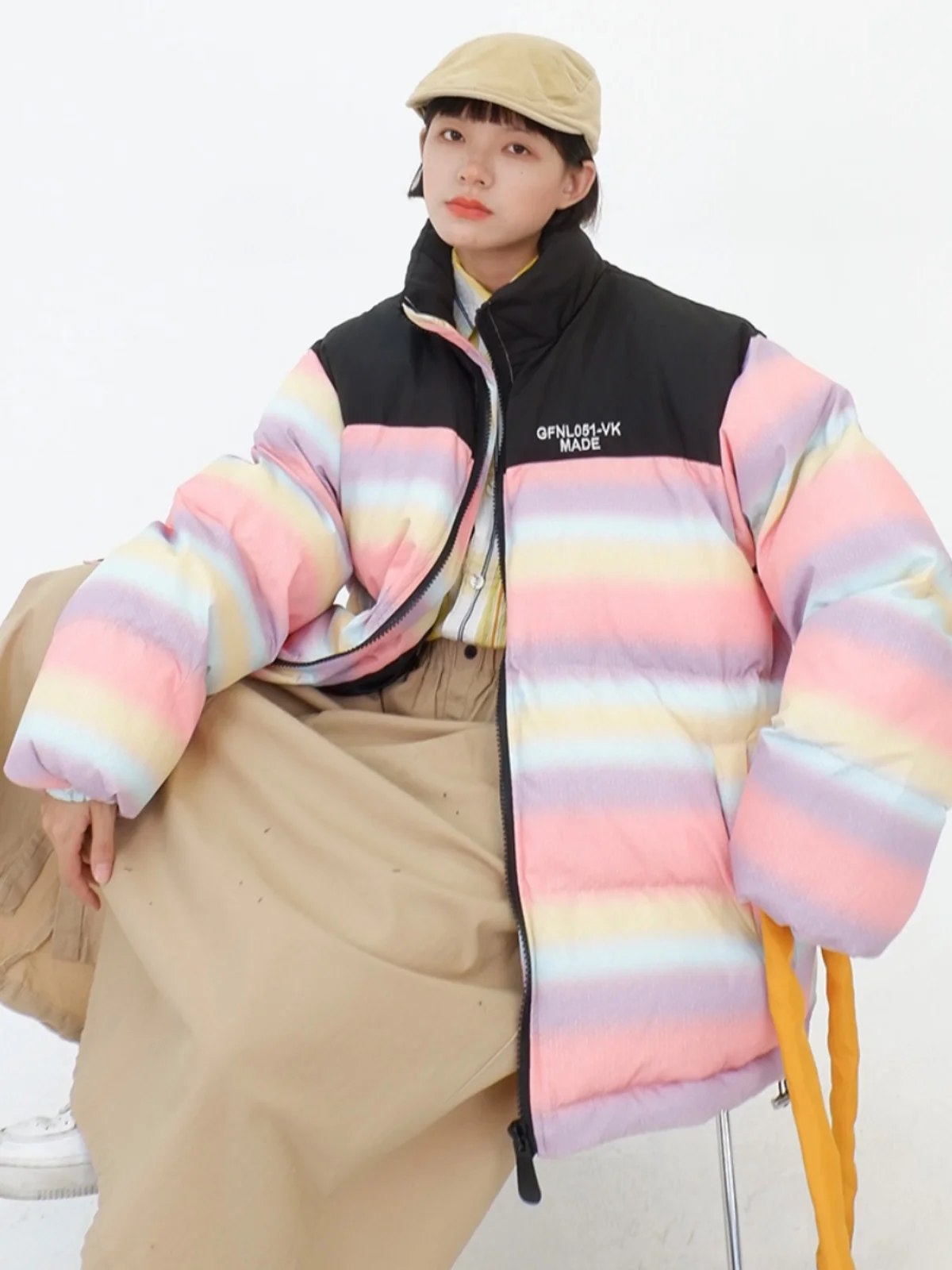 

American Rainbow Stripe Spliced Standing Collar Cotton Jackets Women's 2023 Winter New Loose bf Fashion Brand Thick Coats