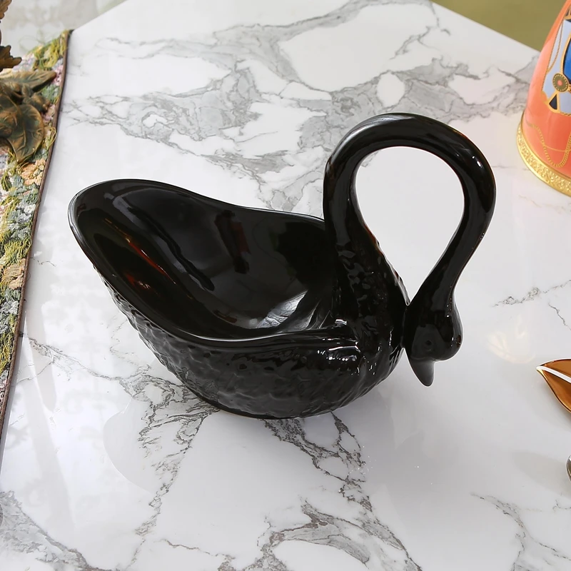 European style craftsmanship, black glaze, solid color ceramic, swan shaped fruit dish, villa, club, inn, creative layout 5