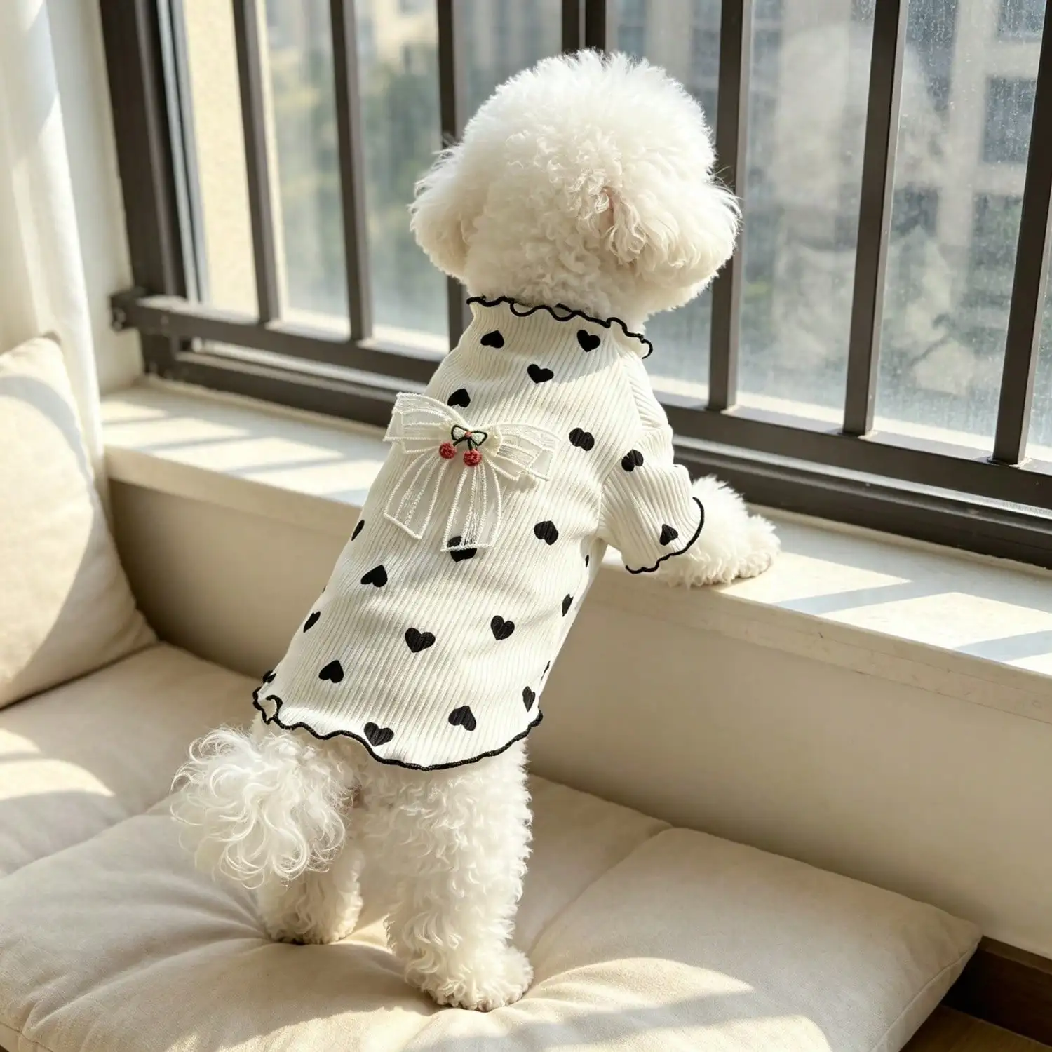 1 Stück Haustier-Hundetop mit Herz-Print, Rüschenbesatz, niedlicher Netzschleife und Kirschdekoration, Pullover-Shirt, weiche Strickkleidung – Detail 3