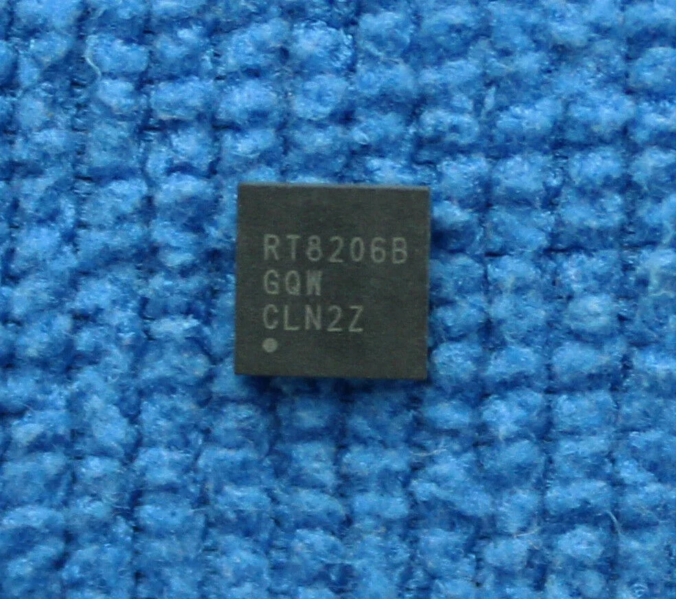 1PCS RT8206B RT8206BGQW LCD chip QFN package