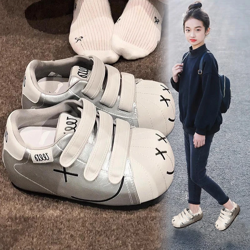 2025 herbst Campus Mode Neue Koreanische Casual Nette Kinder Oes Runde Kopf Magic Tape Oes Atmungsaktive Low Top Sport Schuh