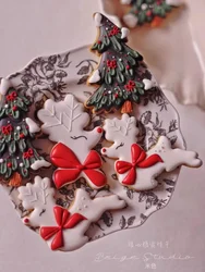 Christmas Elk Deer Pattern Cookie Cutter Xmas Tree Biscuit Stamp Icing Cookie Fondant Cake Baking Decorations Accessories Tools