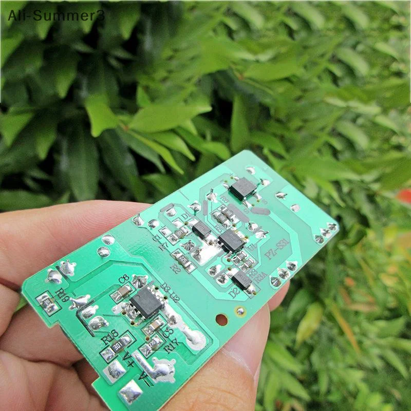 Modulo di alimentazione switching 5V 2A Monitoraggio altoparlante LED Scheda nuda di alimentazione integrata da 10W