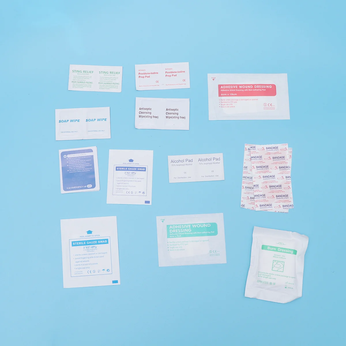 مجموعة واحدة من أدوات الإسعافات الأولية حاوية الطوارئ الوظيفية مع كتيب تعليمات للسفر والتخييم والمشي لمسافات طويلة ومجموعة الإسعافات الأولية