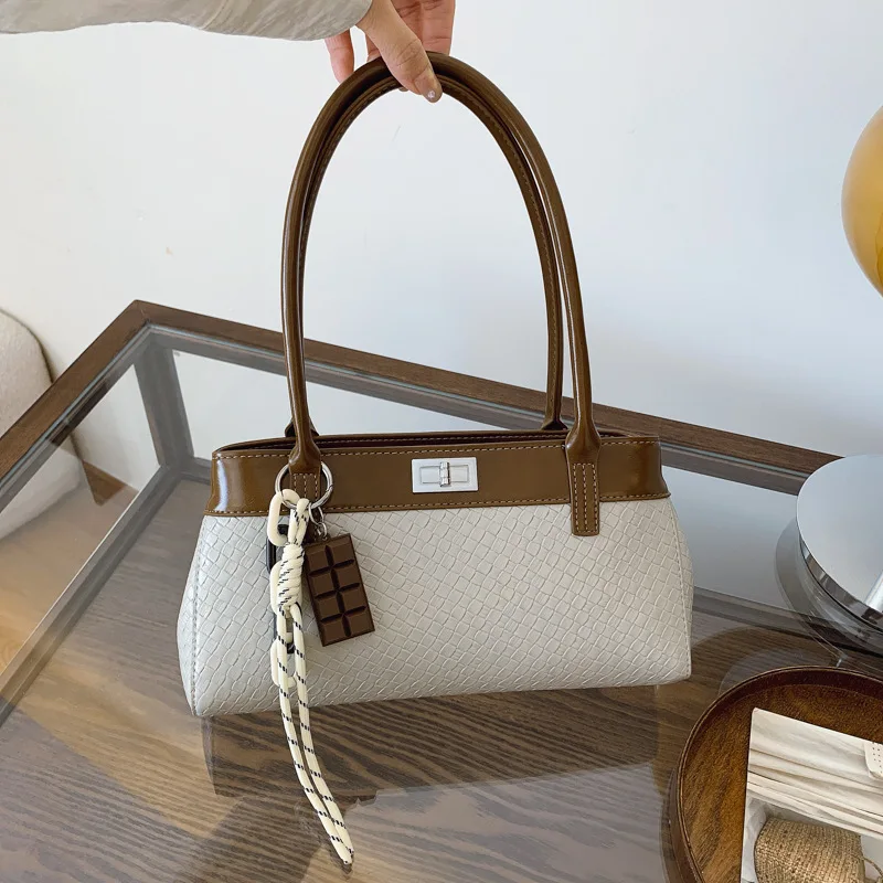 

​ Летняя сумка с верхней ручкой 2025 года — винтажная сумка через плечо с клапаном и замком, мини-кошелек на плечо для женщин в стиле бохо, шик и повседневный стиль ​