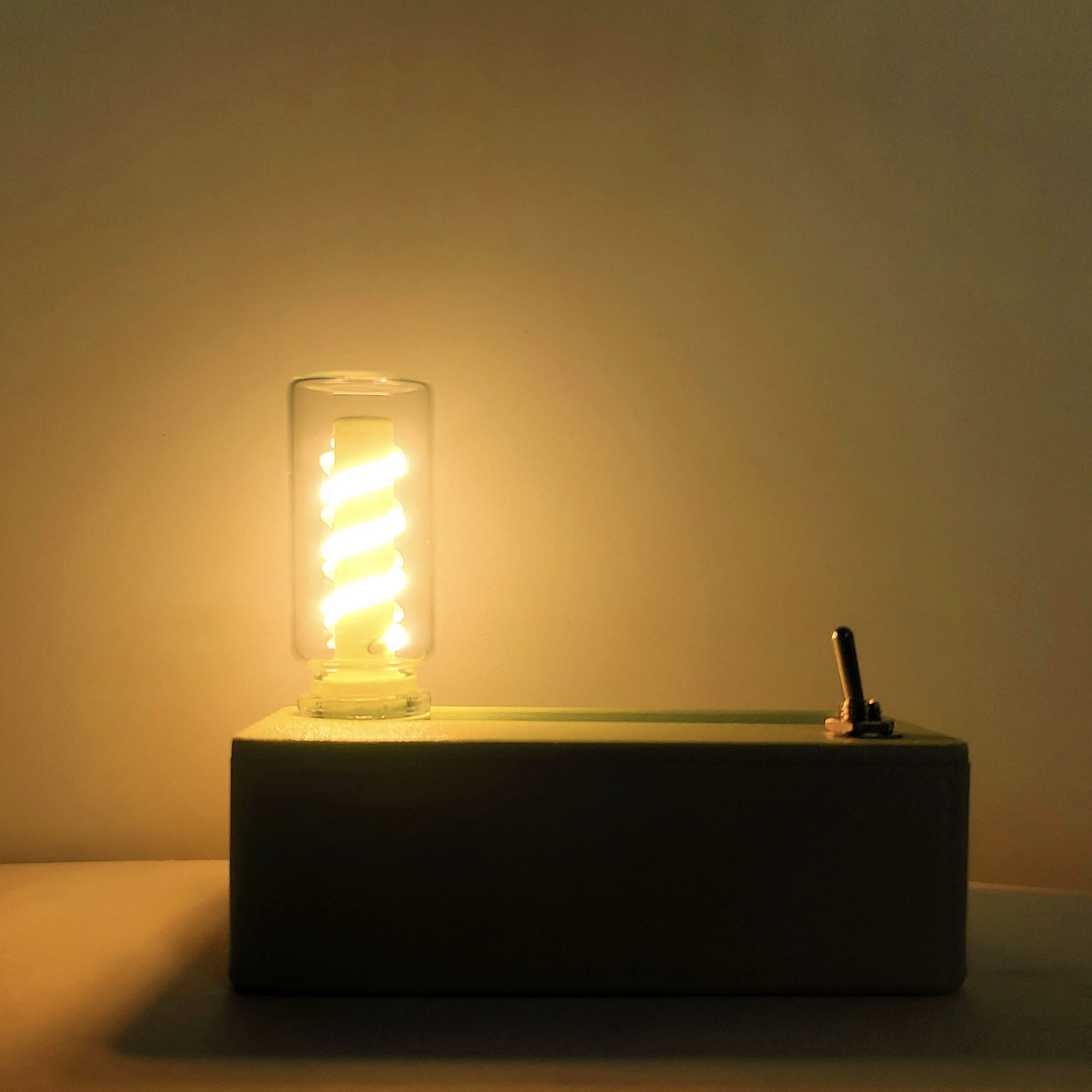

Relieve Stress Stuff Mechanical flip Night Light Rechargeable Magnetic Shoot-off Fidget Toys Help Relieve Anxiety,Tension