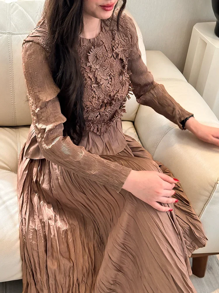 Women Elegant 2 Piece Solid Colour Round Neck Long Sleeve Embroidery Design T-Shirt High Waist Folded Fashion Casual Half Skirt