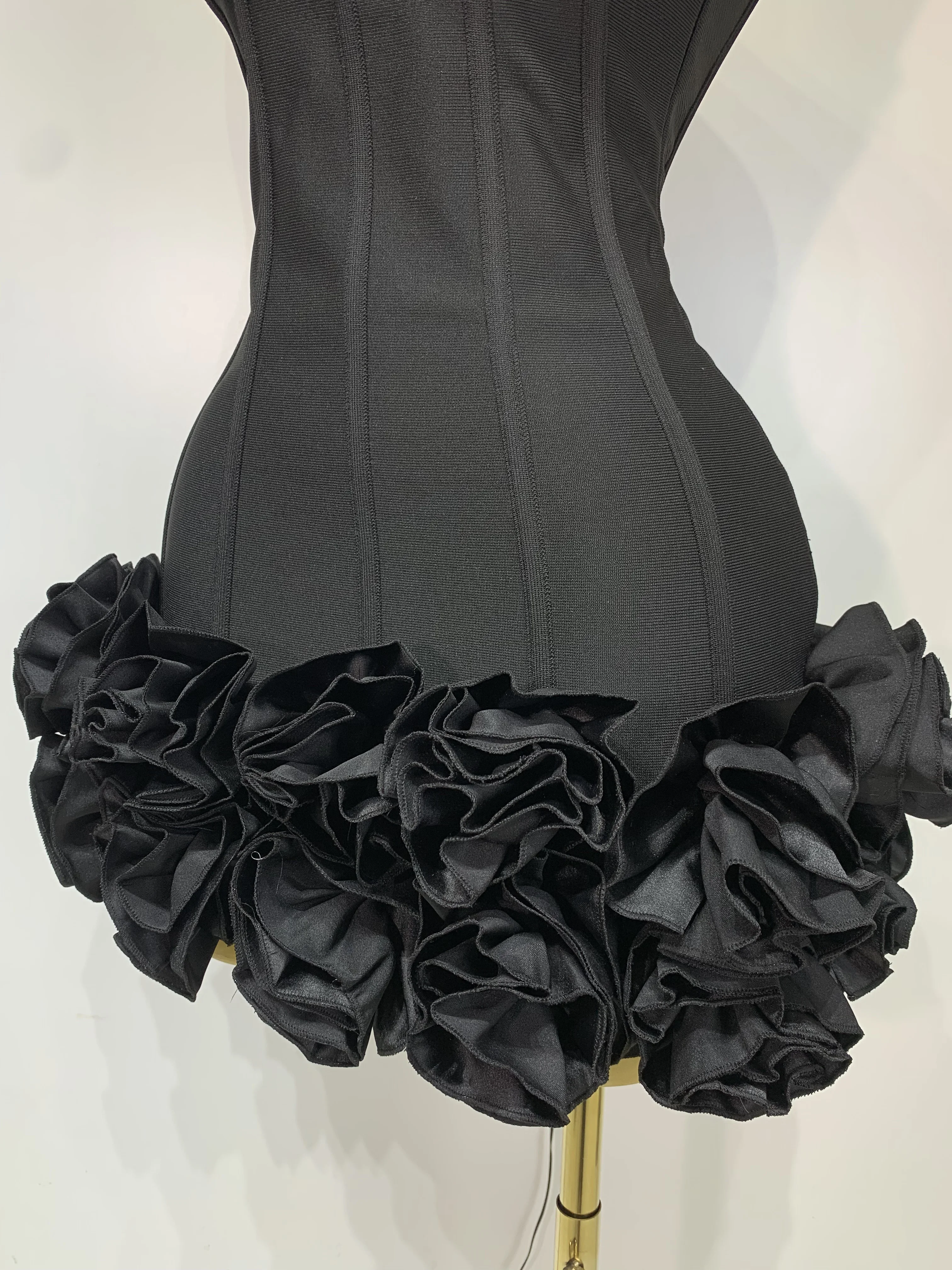 Women Sexy Strapless Backless Flower Embellished Mini Bandage Dress Bodycon Celebrity Party Cocktail Evening Party Club Dresses 201 Se7dca7b23c1c45eab7591478e8c056bdQ