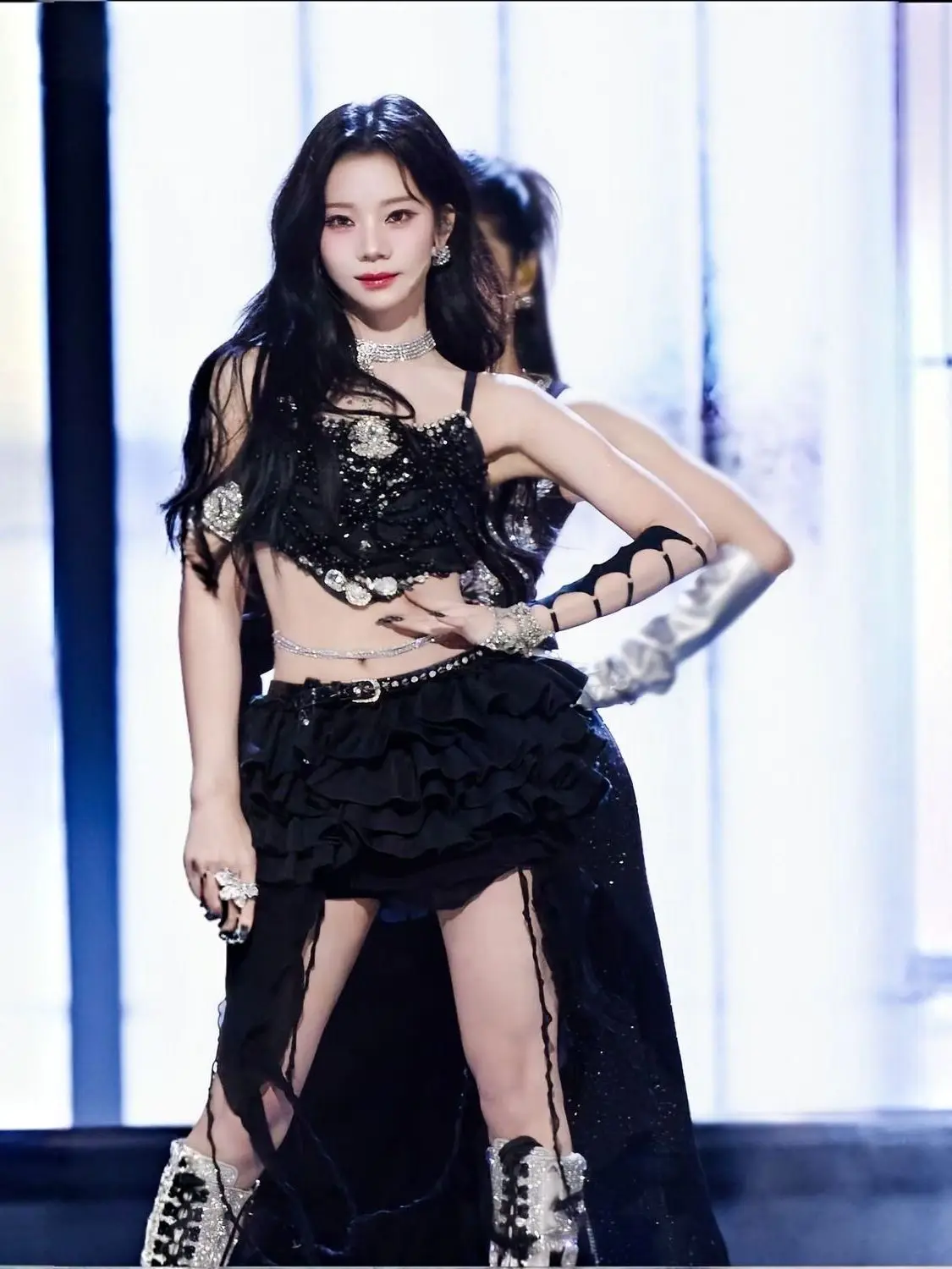 Just Dance Zhang Zining Black Rhinestone Cake Skirt Shiny Cool Stage Performance Costume Women's Group Fashion Show Outfit