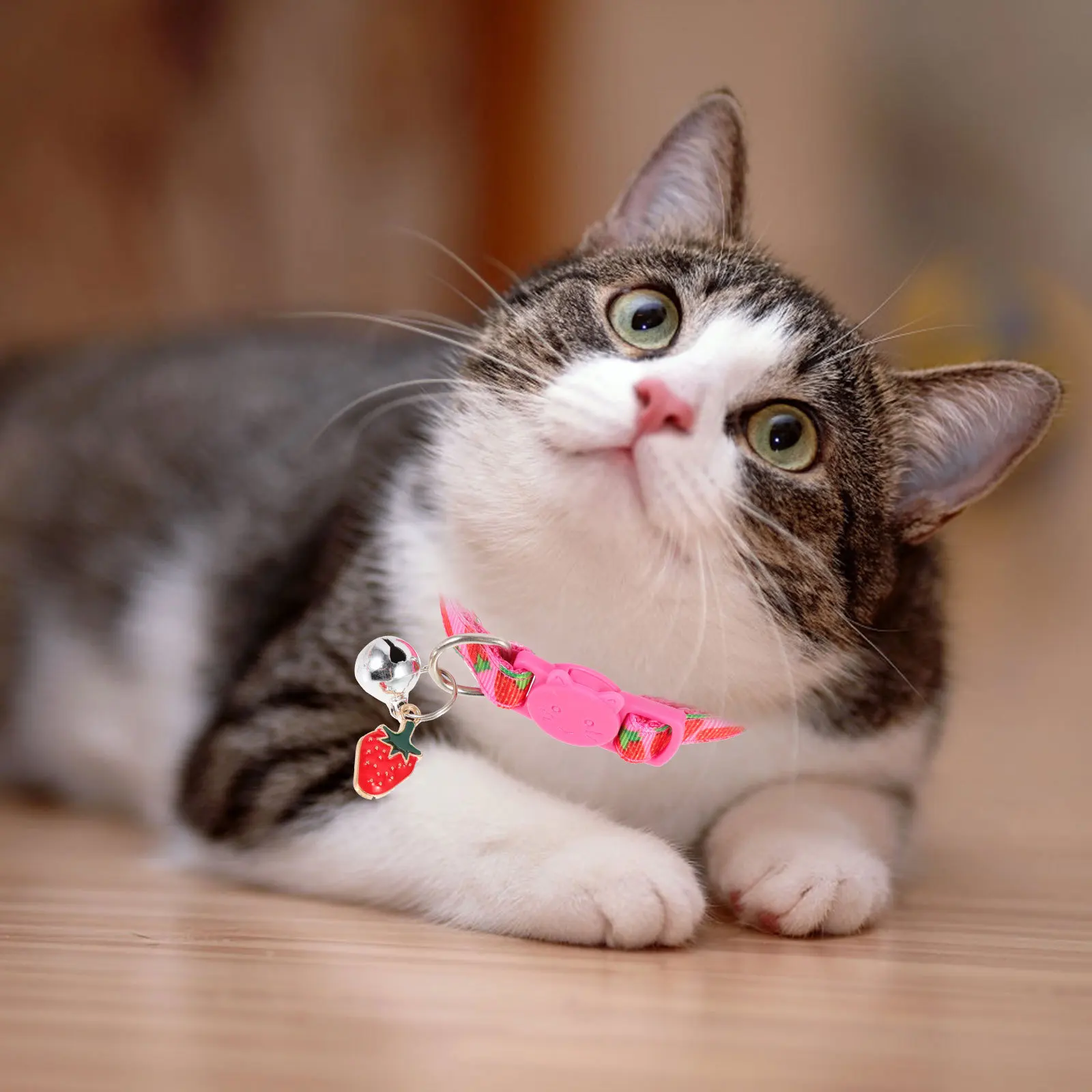 

2Pcs Strawberry Pattern Cat Collar Bell Lightweight Comfortable Adjustable Pet Collar Decoration Party Kitten Cat Decoration