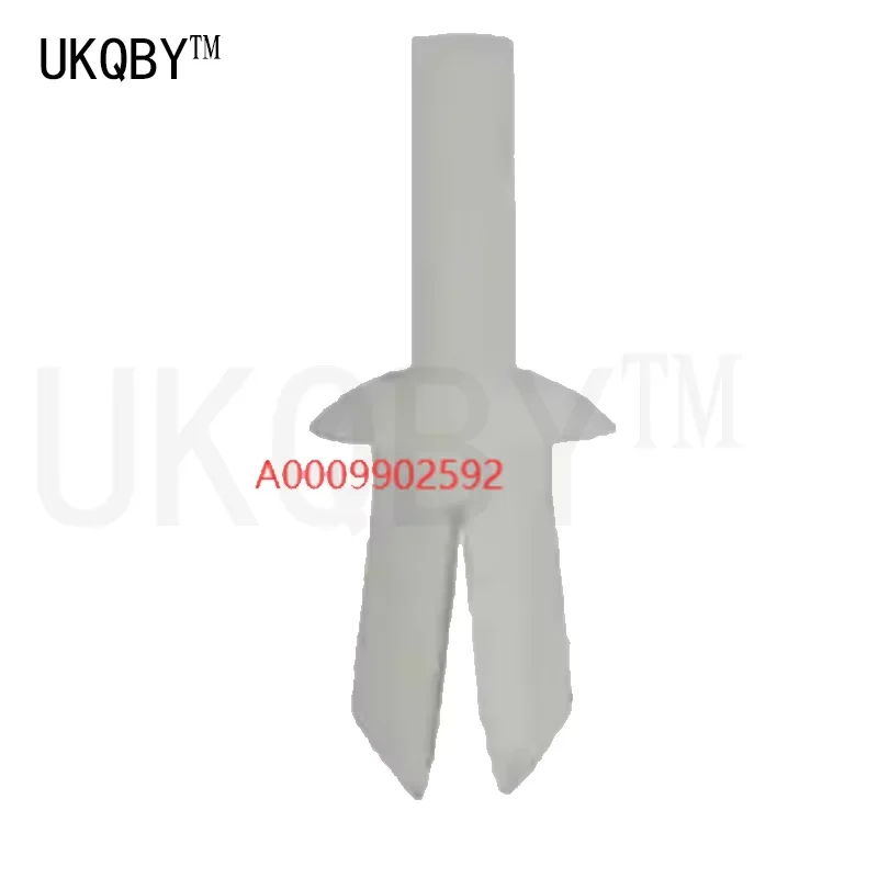 At the rear oil rail of the bracket W177 W203 W204 A2116950014 A0009902592 A1708850035 N304017005008 A0159902101 A0039909497