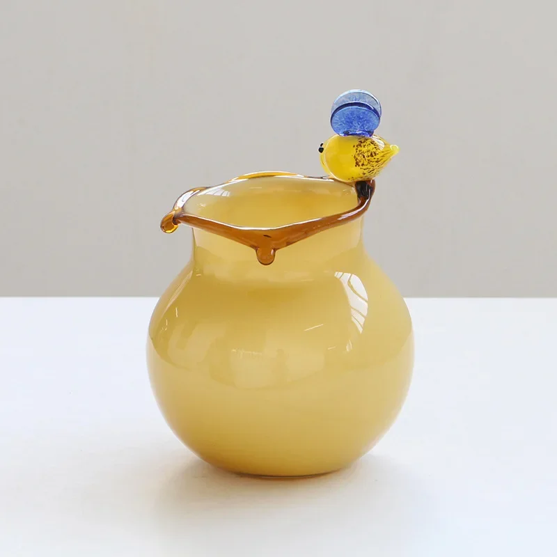 French Creative Yellow Bee Blown Polished Glass Vase for Restaurant Living Room Flower Arrangement Hydroponic Nordic Home