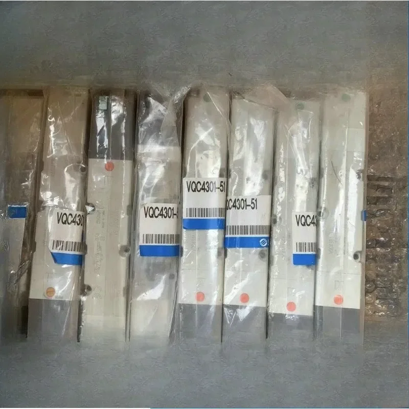 Parts for SMC New Original Solenoid Valve VQC4201-51