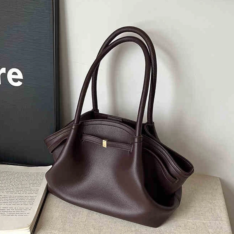 French Light Luxury Large Capacity Tote Bag for Women 2025 New Spring Versatile Handbags Commute Single Shoulder Underarm Bag